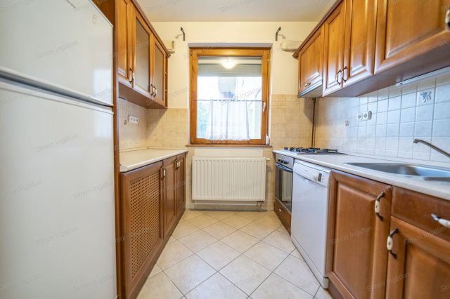 Eladó téglalakás, Kecskeméten 63 M Ft, 2 szobás