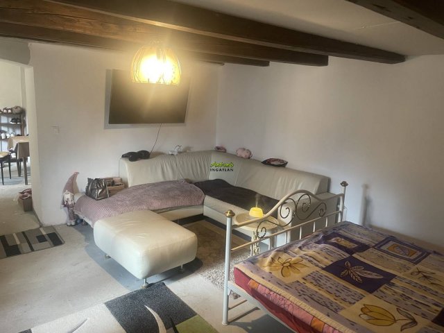 Eladó családi ház, Lócson 15.9 M Ft, 2 szobás
