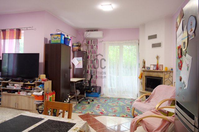 Eladó ikerház, Szigetszentmártonban 56 M Ft, 5 szobás