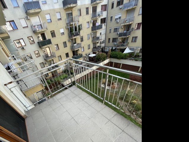 Eladó téglalakás, Budapesten, VIII. kerületben, Kun utcában