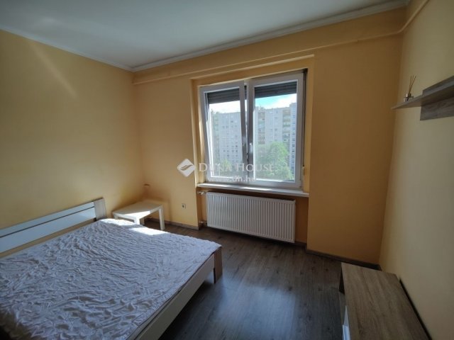 Eladó téglalakás, Budapesten, X. kerületben 42.5 M Ft, 1 szobás