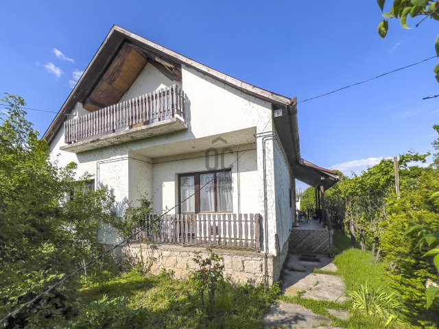 Eladó családi ház, Etyeken 73.99 M Ft, 3 szobás