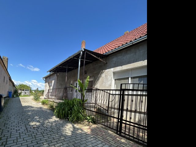 Eladó családi ház, Böhönyén 55 M Ft, 5 szobás