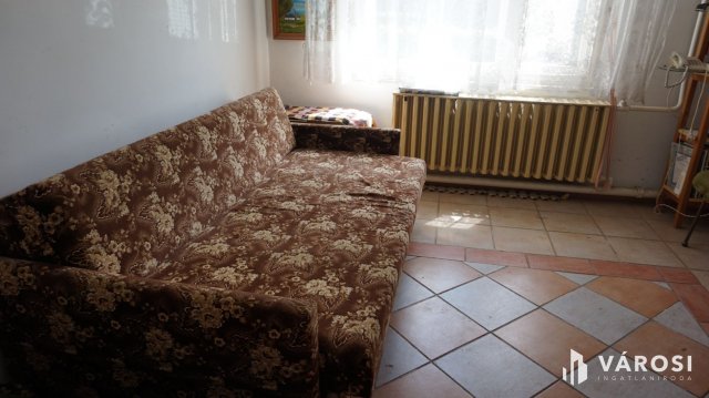 Eladó családi ház, Hódmezővásárhelyen 37.5 M Ft, 3 szobás