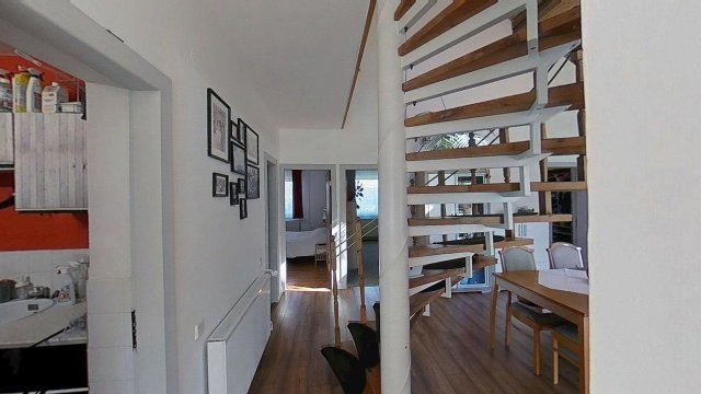 Eladó családi ház, Bakonyszentkirályon 89.9 M Ft, 4+1 szobás