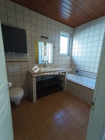 Eladó családi ház, Budapesten, XVI. kerületben 156 M Ft