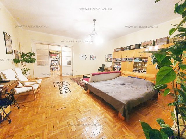 Eladó téglalakás, Budapesten, V. kerületben 149.9 M Ft, 3 szobás