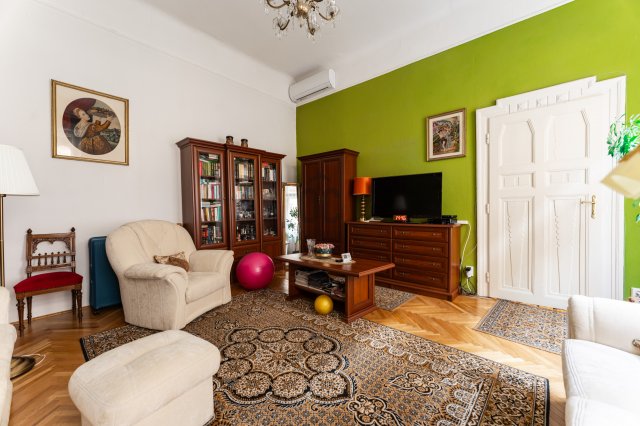 Eladó téglalakás, Budapesten, XI. kerületben 100 M Ft, 2 szobás