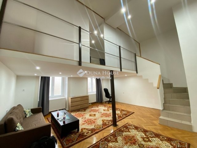 Eladó téglalakás, Budapesten, VI. kerületben 94.9 M Ft, 1 szobás