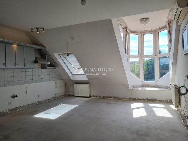 Eladó téglalakás, Szentendrén 49.9 M Ft, 2 szobás