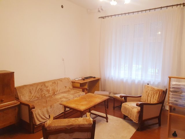 Kiadó iroda, Miskolcon 120 E Ft / hó, 1 szobás