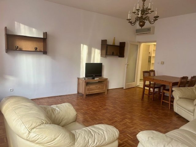Kiadó téglalakás, albérlet, Budapesten, I. kerületben, 2 szobás
