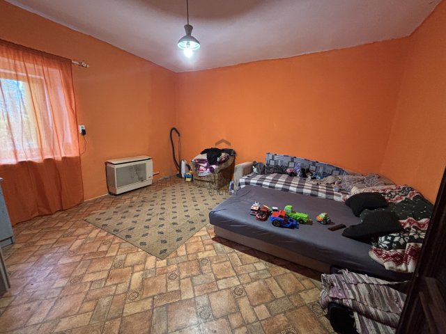 Eladó családi ház, Hajdúsámsonon 26 M Ft, 2 szobás