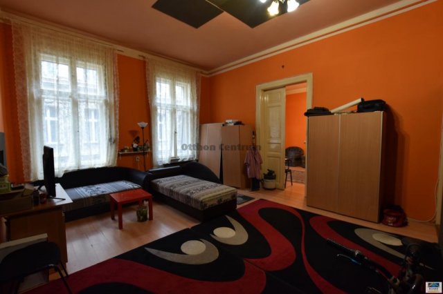 Eladó téglalakás, Budapesten, VII. kerületben 52 M Ft, 2 szobás