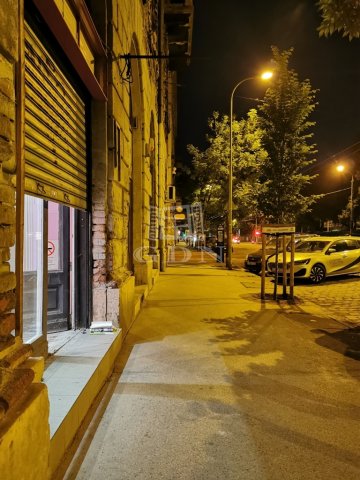 Eladó üzlethelyiség, Budapesten, VI. kerületben 23.5 M Ft