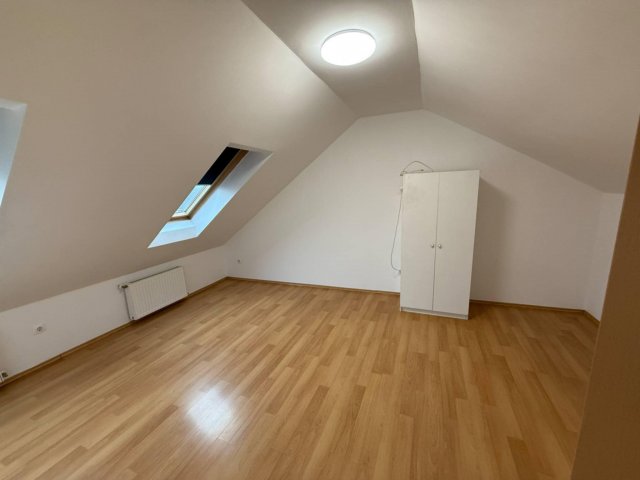 Eladó téglalakás, Mosonmagyaróváron 36.9 M Ft, 2 szobás