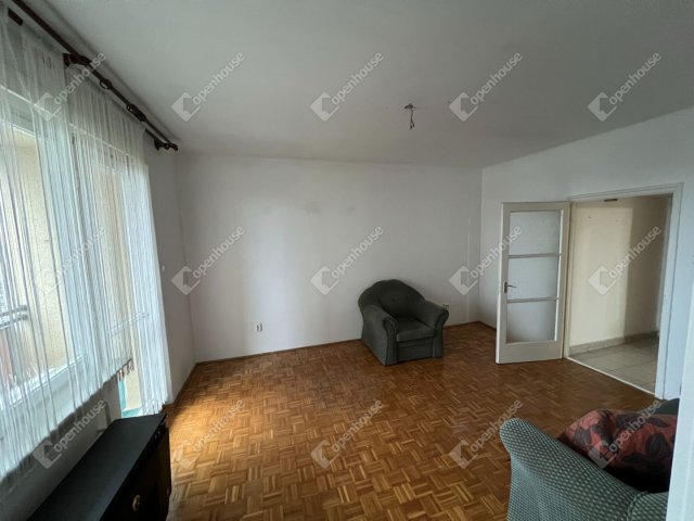 Kiadó téglalakás, albérlet, Debrecenben 230 E Ft / hó, 2 szobás