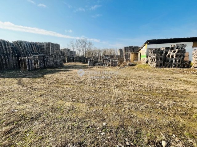 Eladó ipari ingatlan, Tápióbicskén 185 M Ft