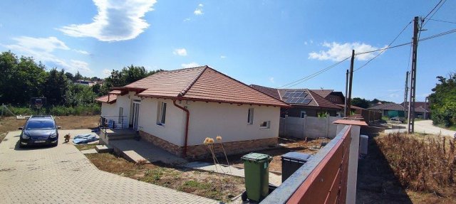 Eladó családi ház, Perbálon 154.9 M Ft / költözzbe.hu