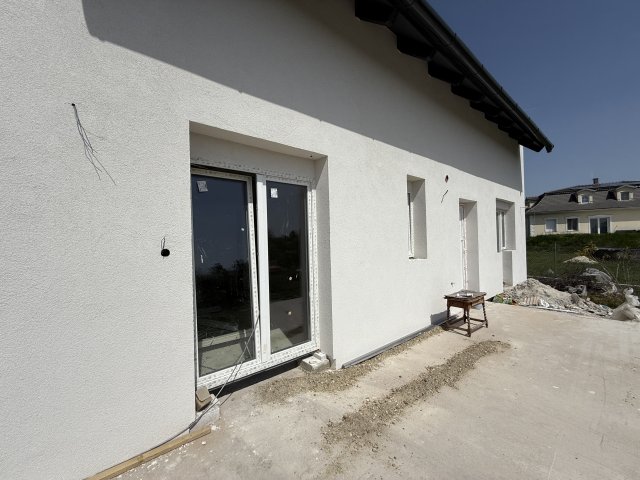 Eladó családi ház, Érden 122 M Ft, 6 szobás