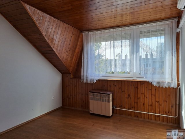 Kiadó téglalakás, albérlet, Szolnokon 110 E Ft / hó, 1 szobás