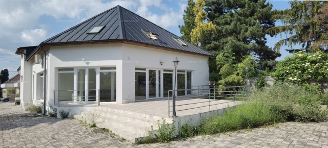 Eladó téglalakás, Balatonszárszón 129 M Ft, 4 szobás