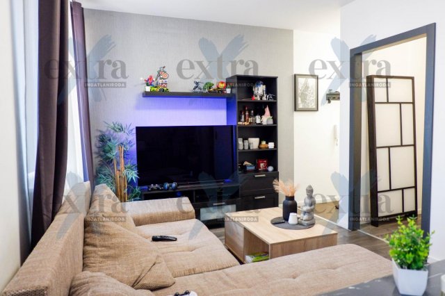 Eladó téglalakás, Szegeden 34 M Ft, 1+1 szobás