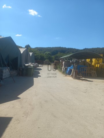 Eladó ipari ingatlan, Isaszegen 239 M Ft / költözzbe.hu
