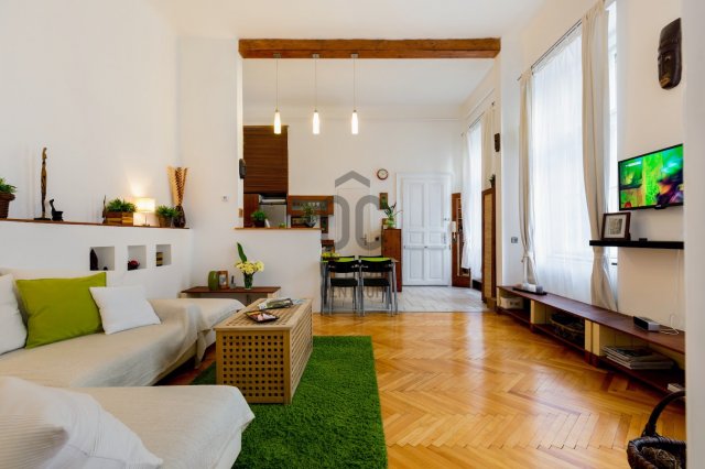 Eladó téglalakás, Budapesten, VI. kerületben 76 M Ft, 2 szobás