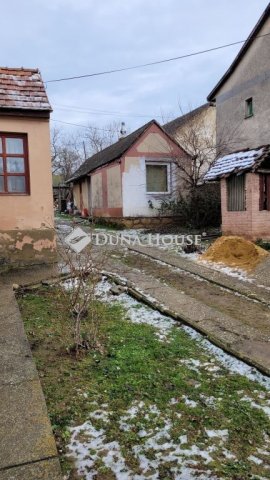 Eladó családi ház, Berkesden 8 M Ft, 4 szobás