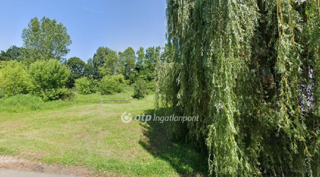 Eladó telek, Harkányban, Fürdő utcában 40 M Ft