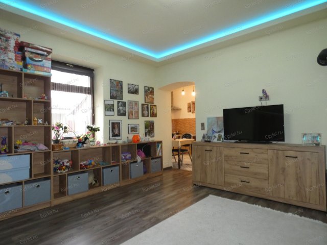 Eladó családi ház, Gyömrőn 84.9 M Ft, 2 szobás