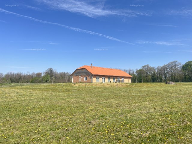 Eladó családi ház, Kaposváron 165 M Ft, 4 szobás