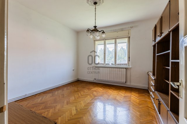 Eladó családi ház, Dunakeszin 99.9 M Ft, 3 szobás