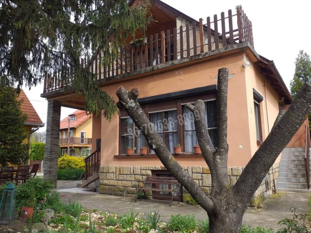 Eladó családi ház, Gyenesdiáson 70 M Ft, 4 szobás