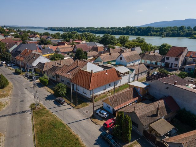 Eladó családi ház, Vácon, Buki soron 29.9 M Ft, 3 szobás