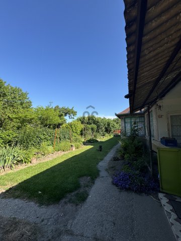 Eladó családi ház, Rácalmáson 59.9 M Ft, 4 szobás