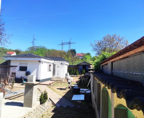 Eladó családi ház, Mogyoródon 170 M Ft, 5 szobás