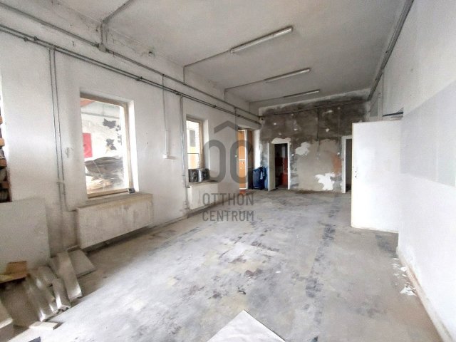 Kiadó ipari ingatlan, Budapesten, XXI. kerületben 400 E Ft / hó