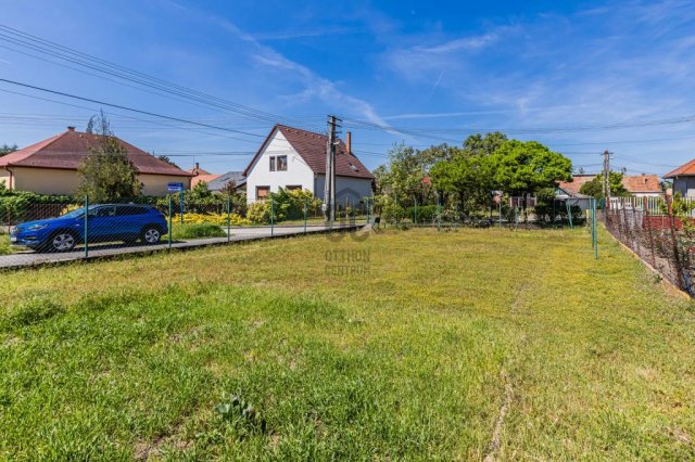 Eladó családi ház, Dunakeszin 129.9 M Ft, 5 szobás