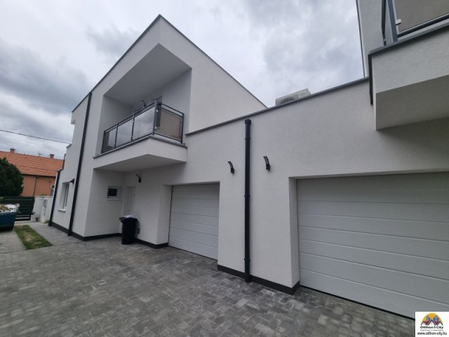 Eladó ikerház, Budapesten, XVIII. kerületben 150 M Ft, 3 szobás