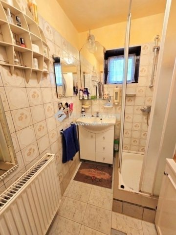 Eladó családi ház, Orfűn 49.99 M Ft, 3 szobás