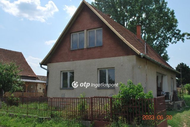 Eladó családi ház, Tiszaörsön 24 M Ft, 4 szobás