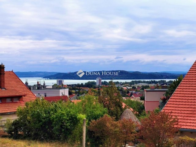 Eladó telek, Balatonfüreden 200 M Ft / költözzbe.hu