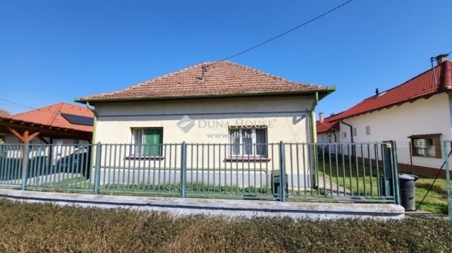 Eladó családi ház, Halásztelken 57 M Ft, 3 szobás