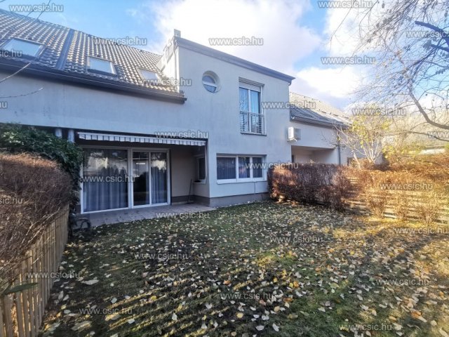 Kiadó sorház, albérlet, Budapesten, III. kerületben, 4 szobás