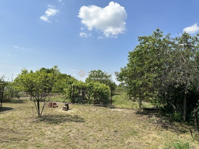 Eladó családi ház, Dabason 38 M Ft, 2 szobás