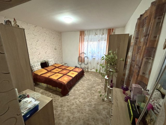 Eladó családi ház, Vámospércsen 26.99 M Ft, 2 szobás