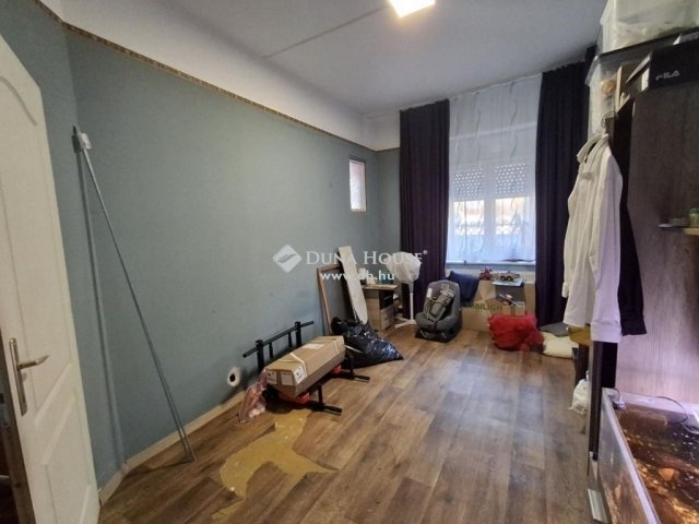 Eladó családi ház, Pilisen 45 M Ft, 5 szobás