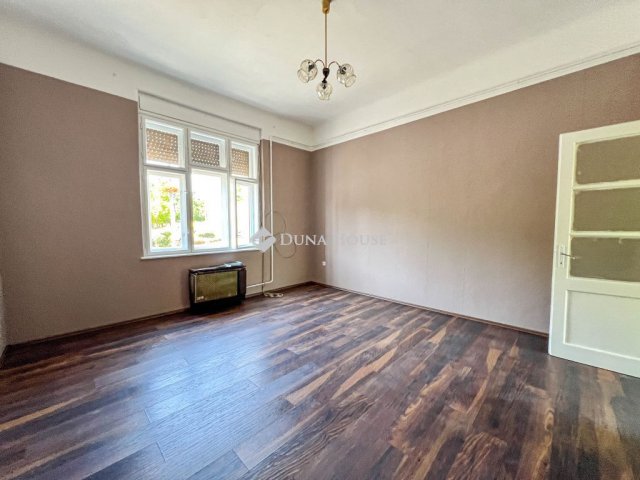 Eladó téglalakás, Budapesten, XX. kerületben 32.9 M Ft, 1 szobás